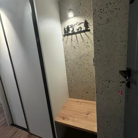 M1 W Centrum Wiela Апартаменты *